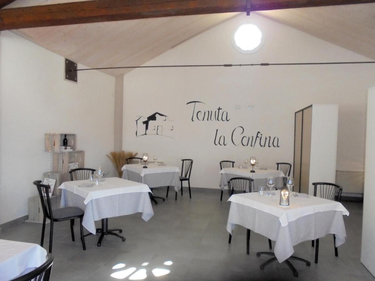Villa Agriturismo La Confina à Lido di Spina Extérieur photo